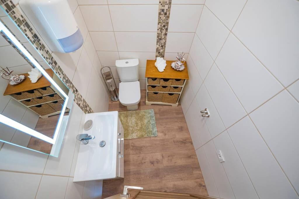 Homely Kreves Apartment By Polo Apartments Kaunas Exterior foto